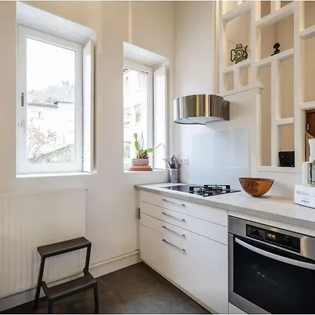 Duplex Coeur St Jean Appartement *